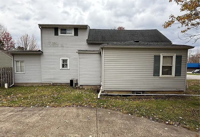 1394 East Avenue,Elyria,OH,United States preview