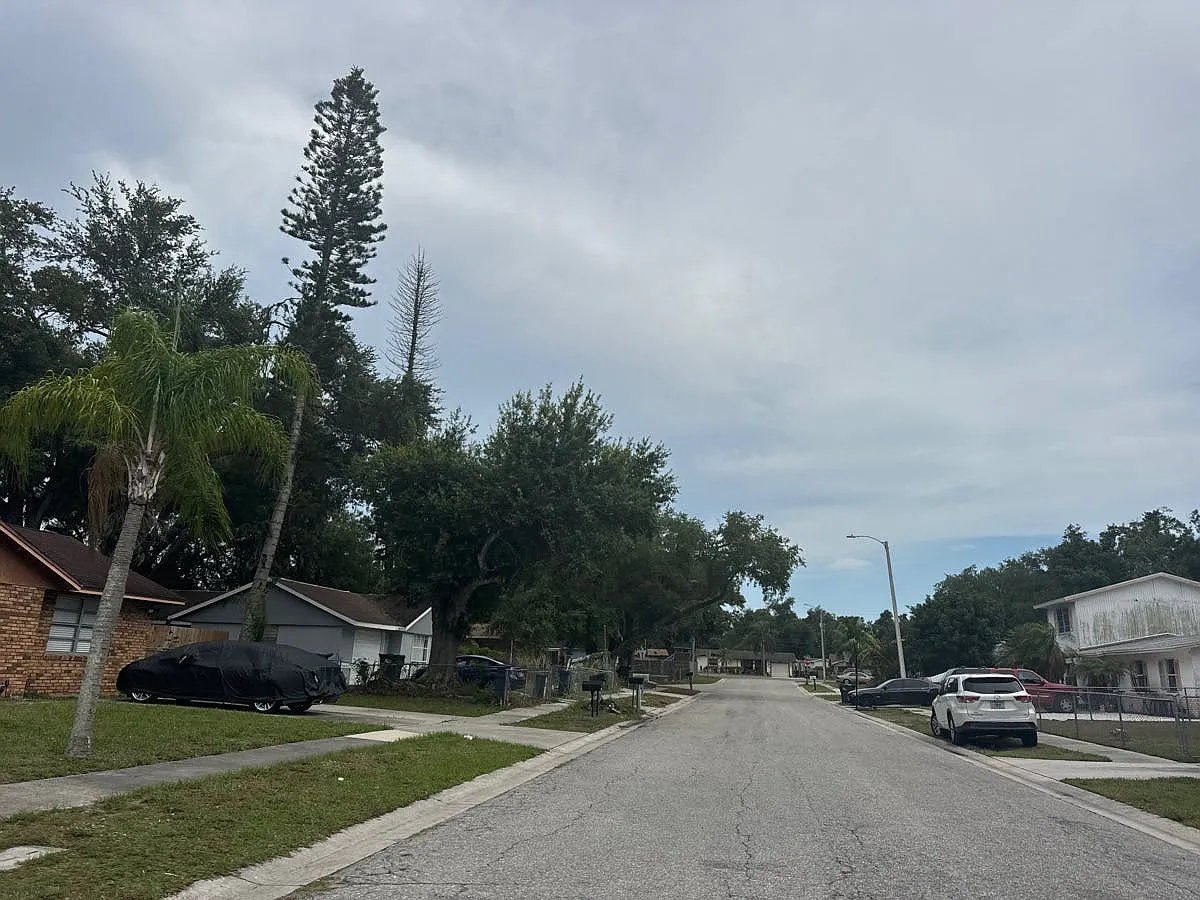2407 18th Street East,Bradenton,FL,United States preview