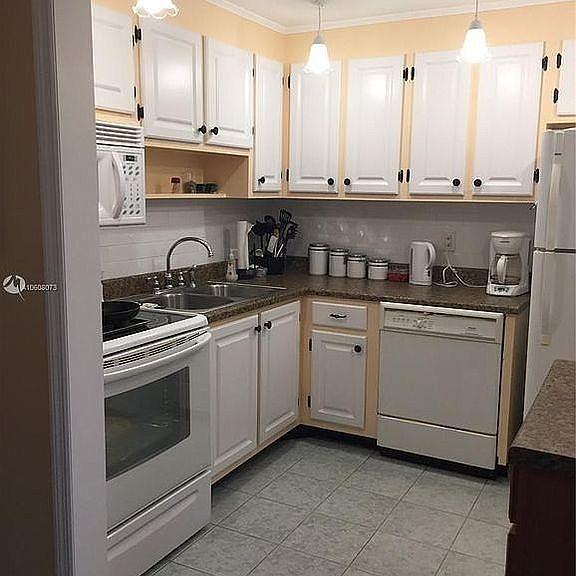2132 Northeast 1st Way,Boynton Beach,FL,United States preview