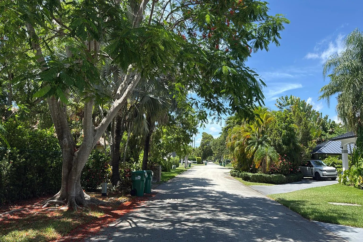 14610 Southwest 99th Avenue,Miami,FL,United States preview