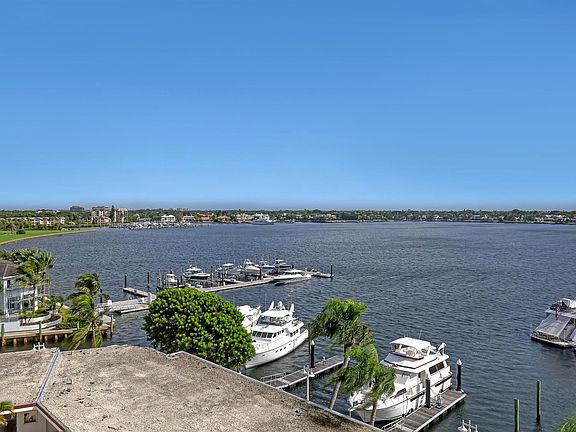 1208 Marine Way West,North Palm Beach,FL,United States preview