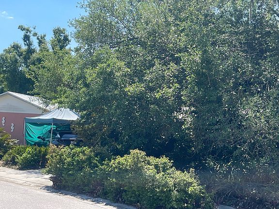2879 Indianwood Drive,Sarasota,FL,United States preview