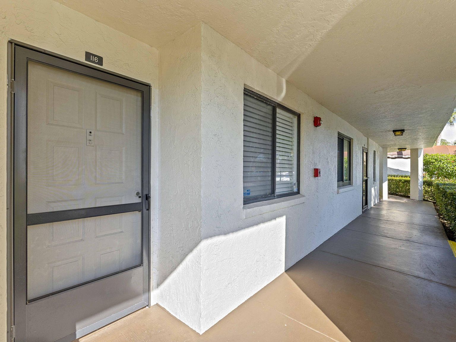 3138 Via Poinciana,Greenacres,FL,United States preview