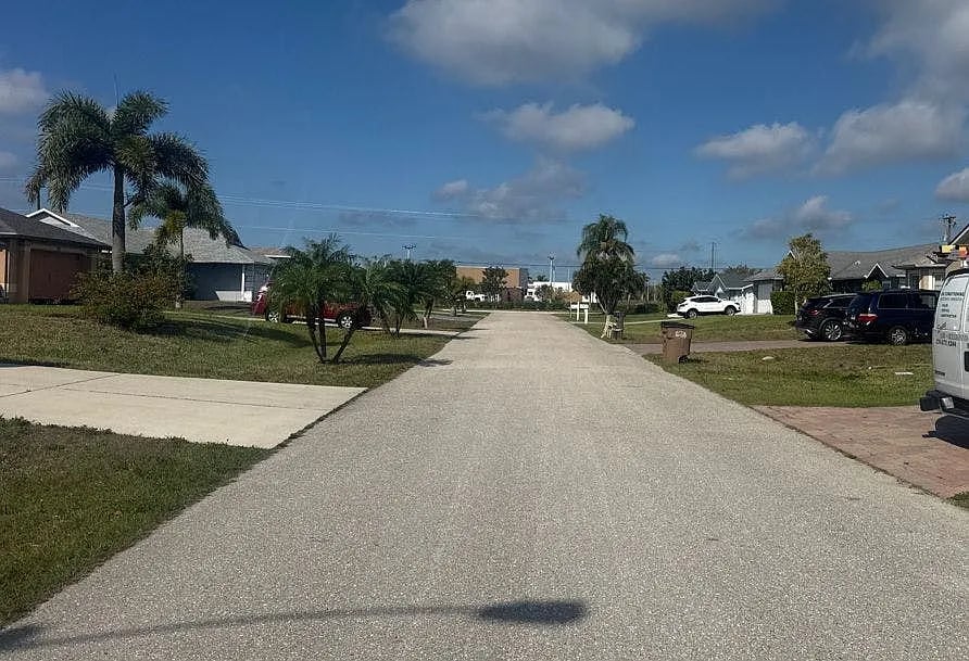 626 Southwest 25th Terrace,Cape Coral,FL,United States preview