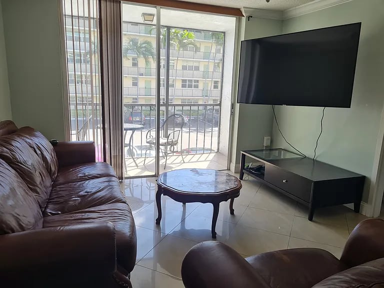5321 Northeast 24th Terrace,Fort Lauderdale,FL,United States preview