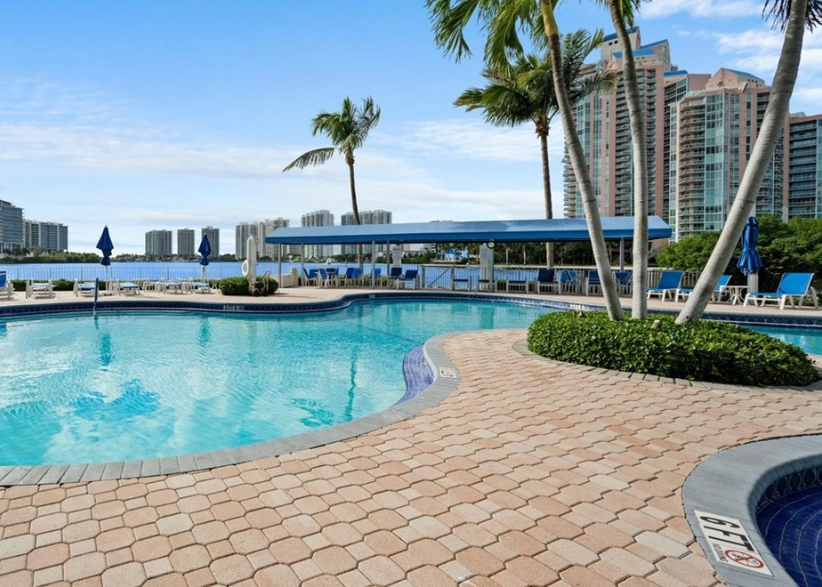 3530 Mystic Pointe Drive,Aventura,FL,United States preview