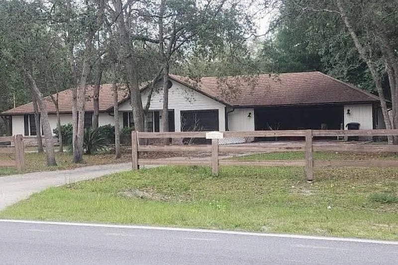 64 N Dolphin Ave,Middleburg,FL,United States preview