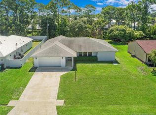 1371 Southeast Airoso Boulevard,Port St. Lucie,FL,United States preview