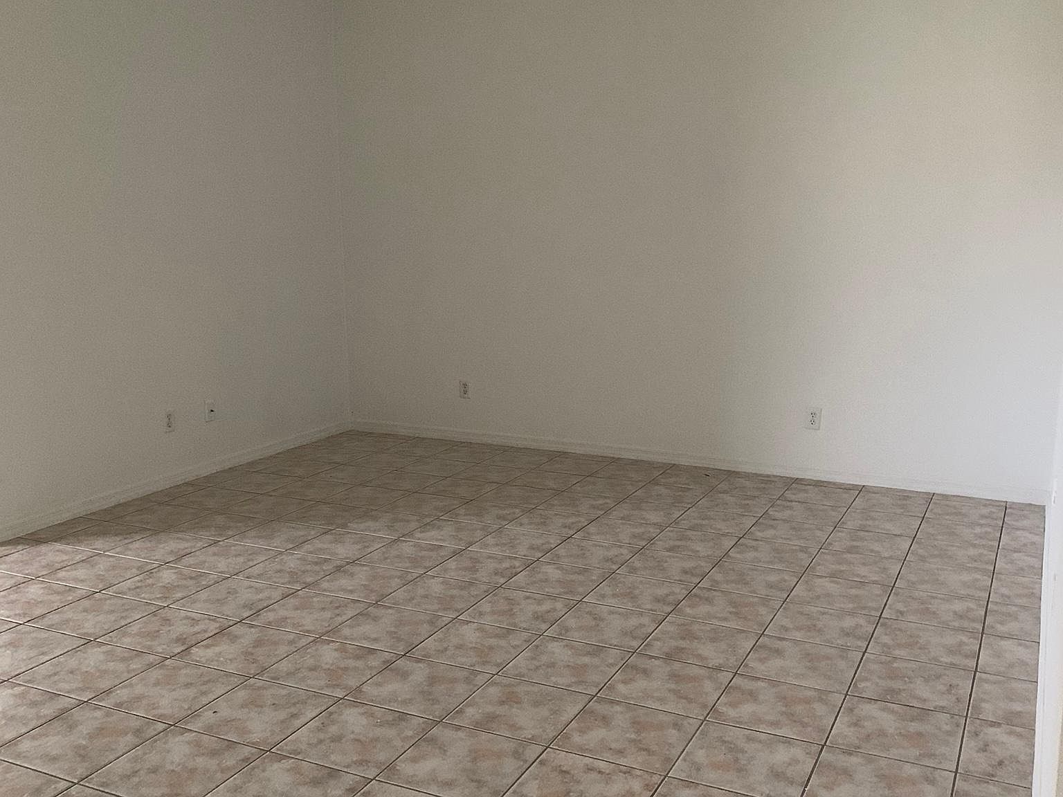 1716 Southwest 33rd Terrace,Cape Coral,FL,United States preview