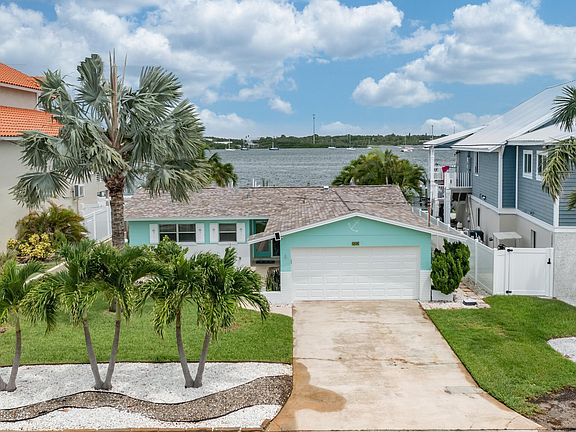 906 Bay Point Drive,Madeira Beach,FL,United States preview