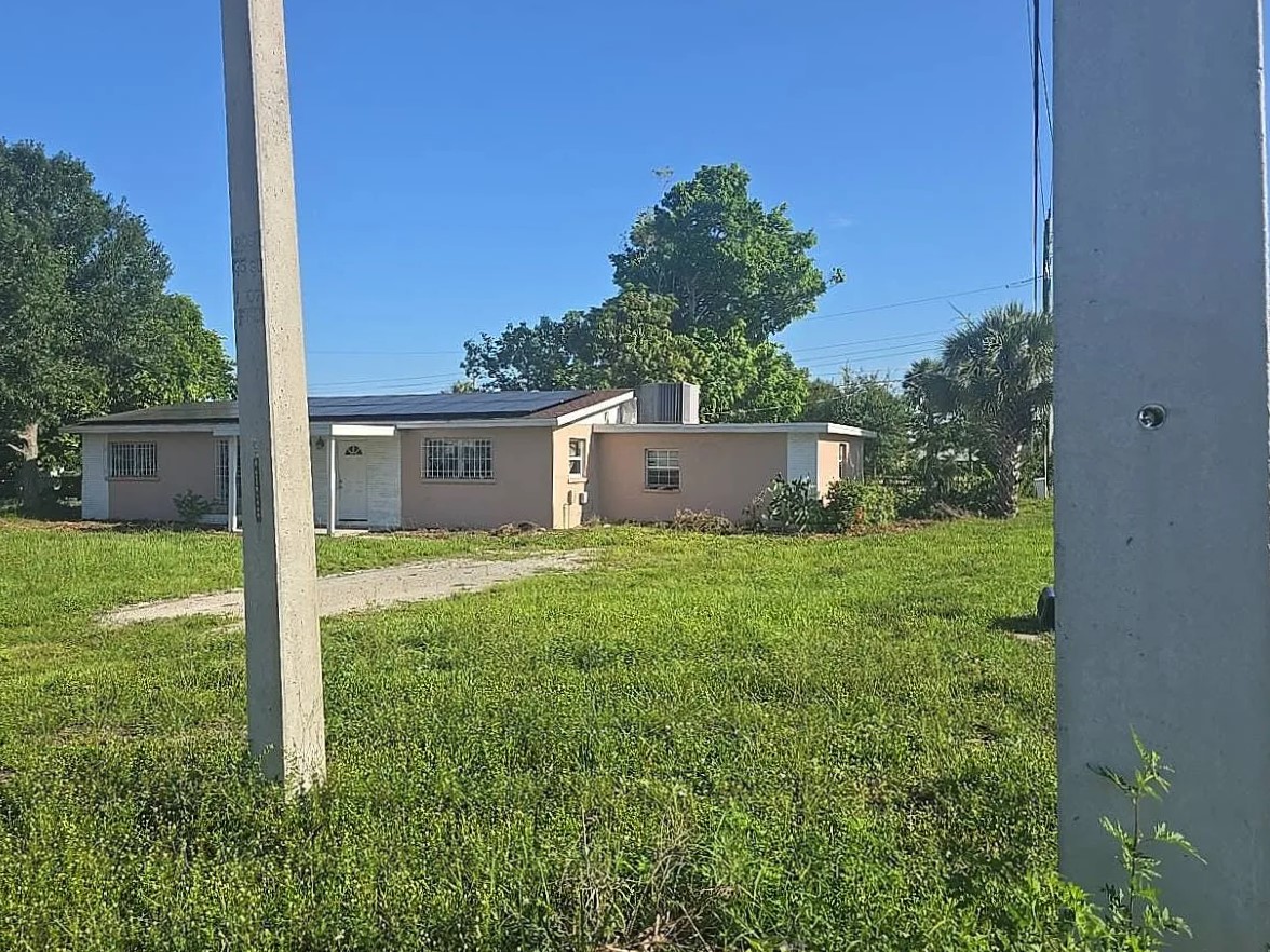 321 Louise Avenue,Fort Myers,FL,United States preview
