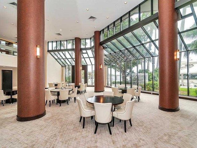 1000 East Island Boulevard,Aventura,FL,United States preview