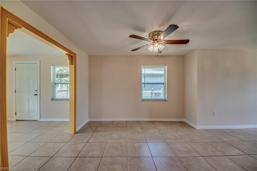 2420 Woodland Boulevard,Fort Myers,FL,United States preview