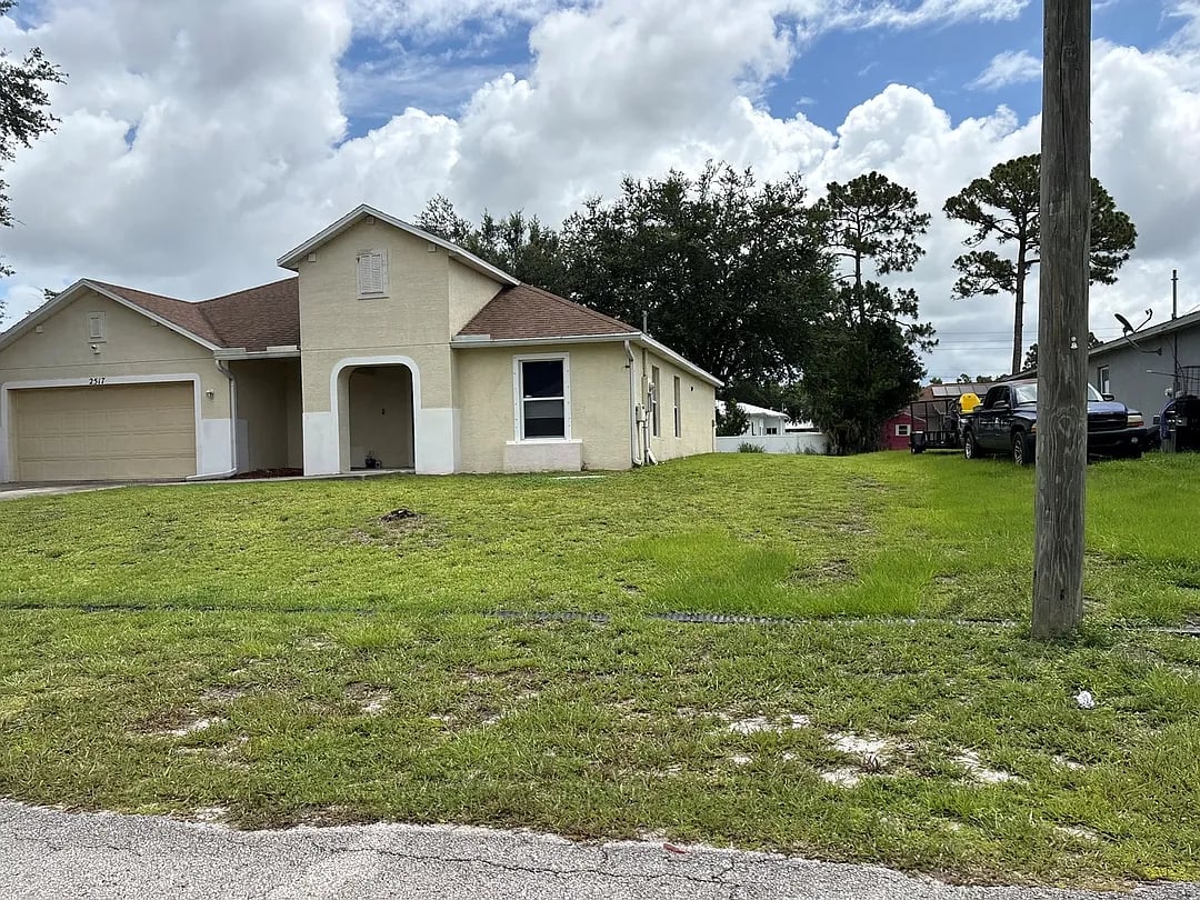2517 Southeast Cooper Lane,Port St. Lucie,FL,United States preview