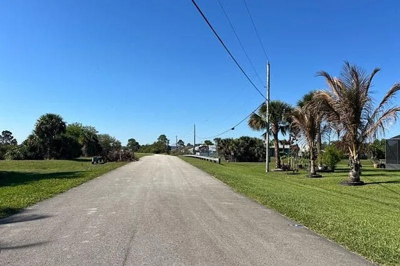 6338 Northwest Topaz Way,Port St. Lucie,FL,United States preview