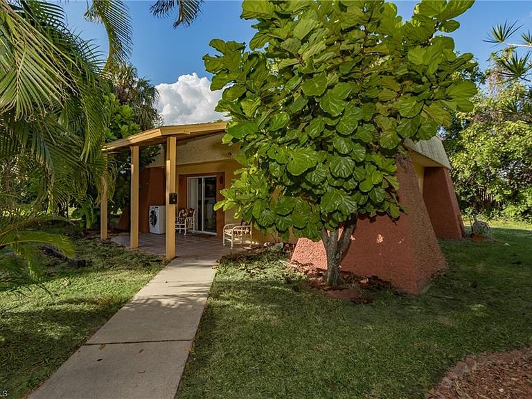 4231 Erindale Drive,North Fort Myers,FL,United States preview