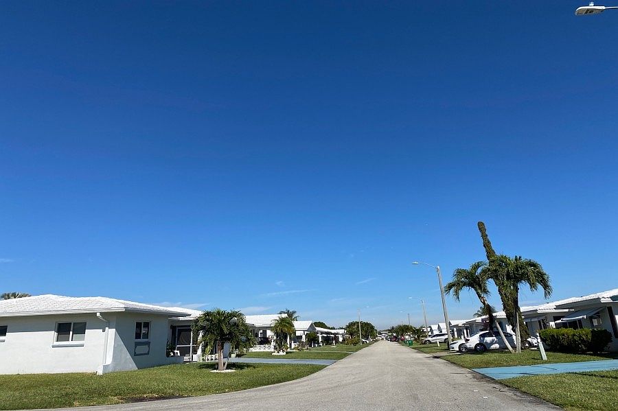 8203 Northwest 57th Court,Tamarac,FL,United States preview