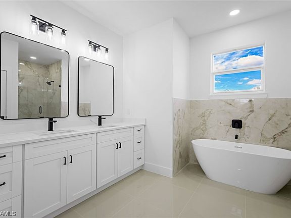 2128 Northeast 40th Street,Cape Coral,FL,United States preview