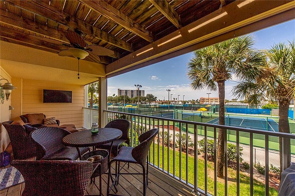 490 Sandy Hook Road,Treasure Island,FL,United States preview