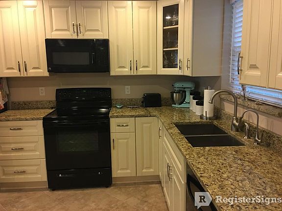 2204 West Nathan Drive,Jacksonville,FL,United States preview