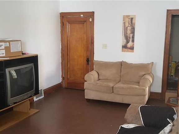 9415 Bessemer Avenue,Cleveland,OH,United States preview