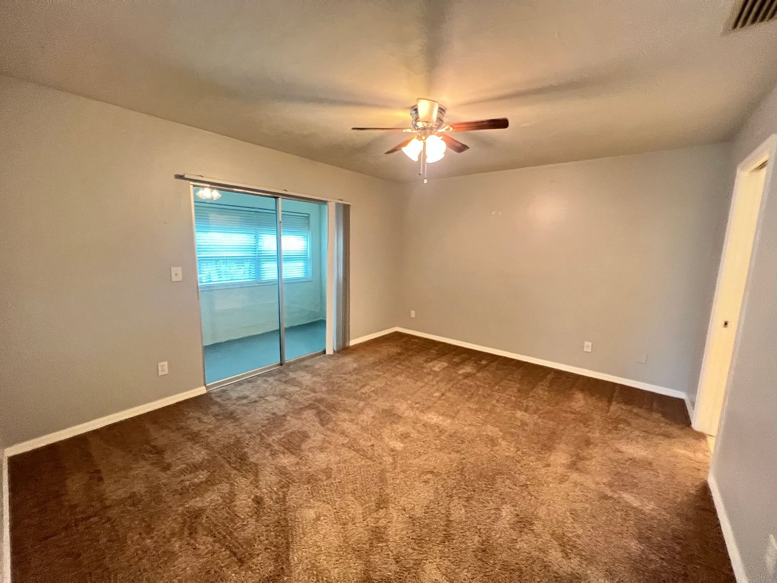 2919 SW Santa Barbara Pl,Cape Coral,FL,USA preview