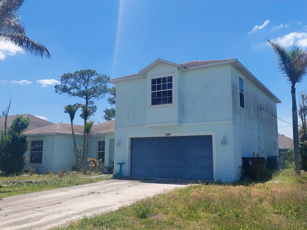 1300 Southeast Navajo Lane,Port St. Lucie,FL,US preview