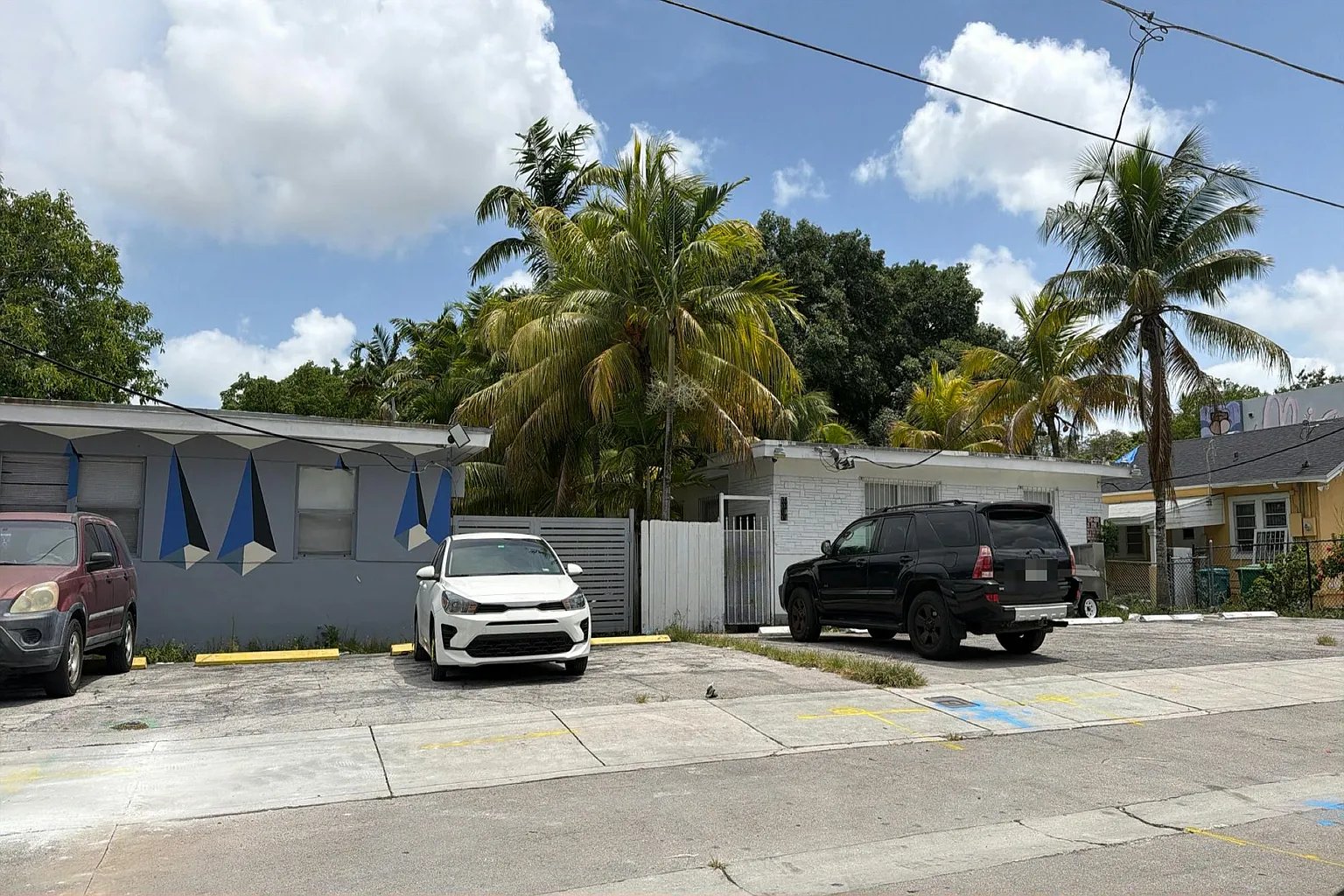 332 Northwest 35th Street,Miami,FL,United States preview