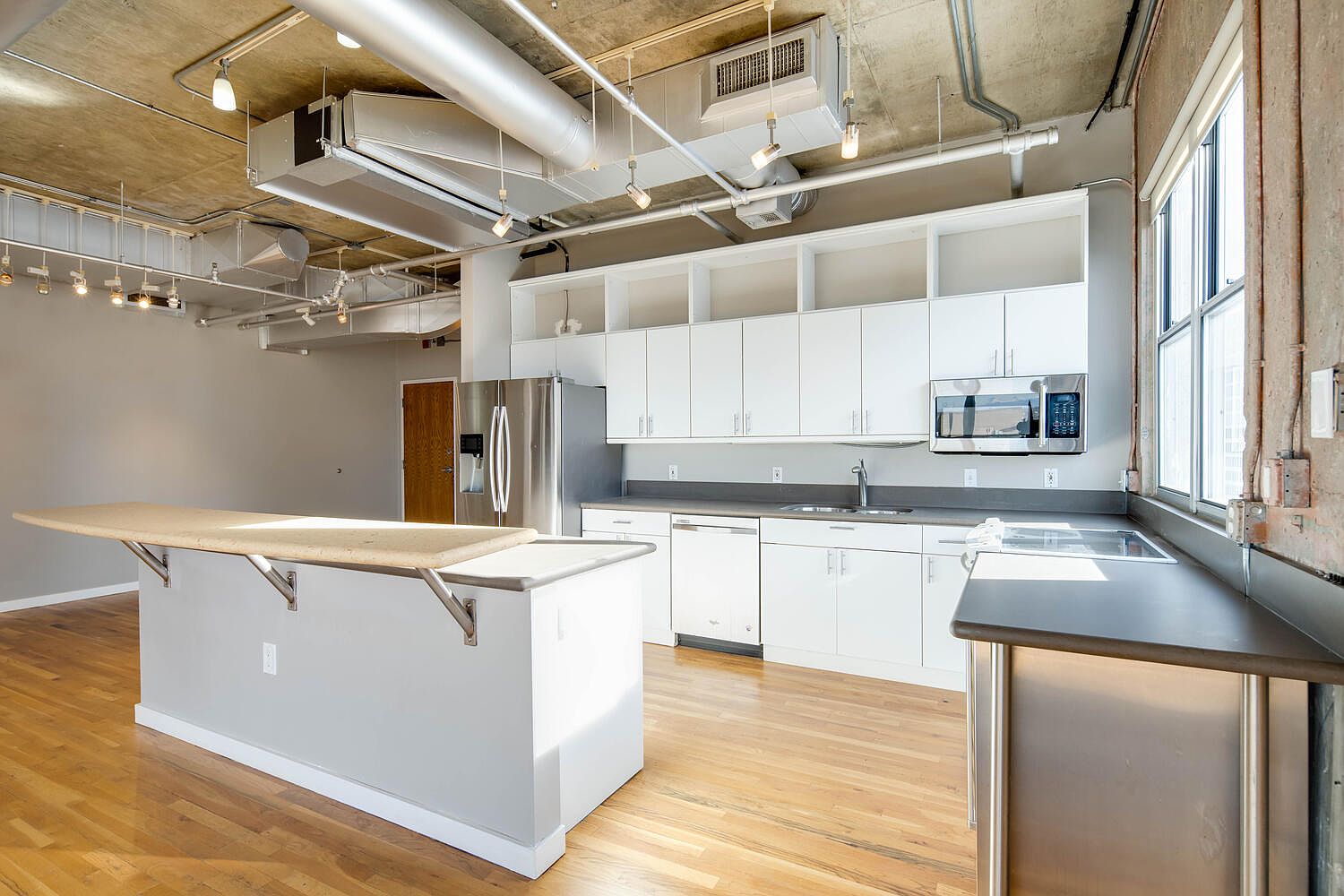 2020 Arapahoe Street,Denver,CO,United States preview