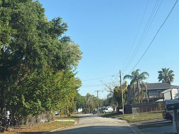 705 Flame Tree Road,Tampa,FL,United States preview