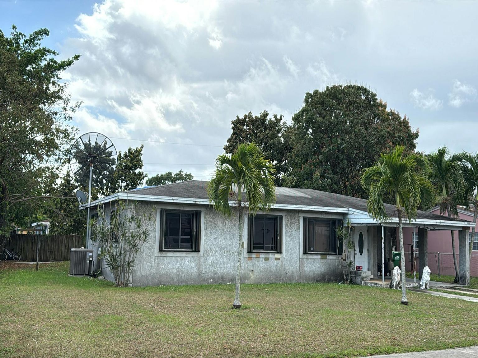 850 NE 172nd Ter,North Miami Beach,FL,United States preview