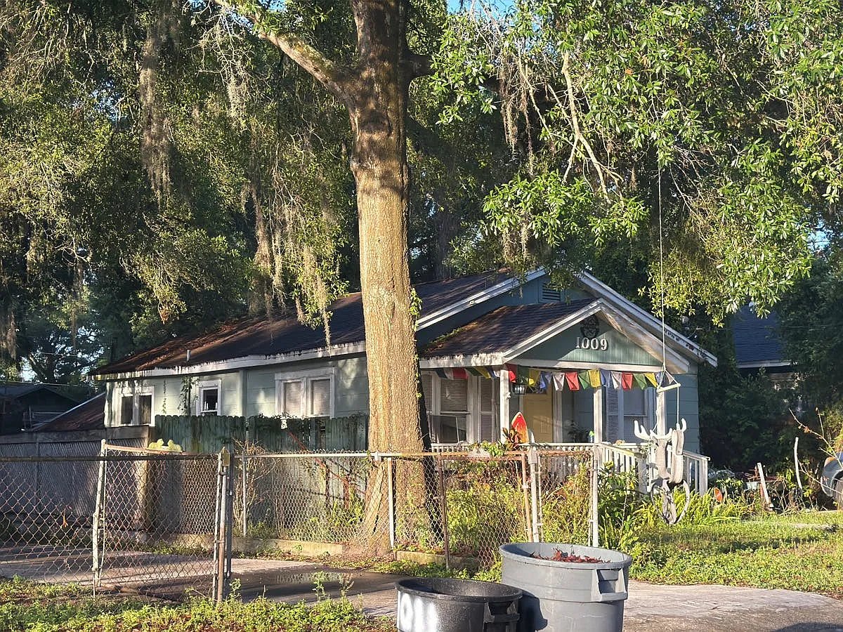 1009 E North Bay St,Tampa,FL,USA preview