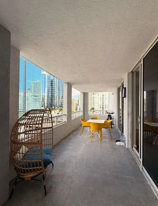 170 Southeast 14th Street,Miami,FL,United States preview