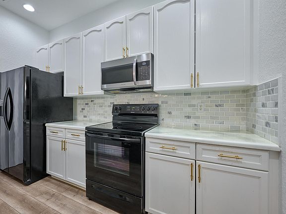 2401 Northwest 7th Street,Boynton Beach,FL,United States preview
