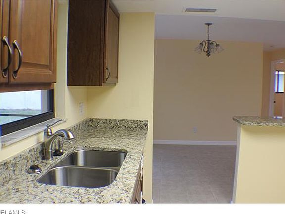 1224 Southeast 22nd Place,Cape Coral,FL,United States preview