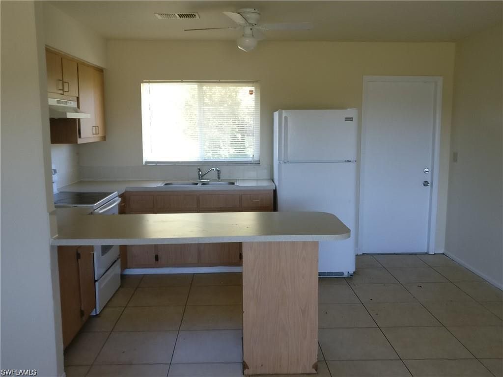 712 Gilbert Avenue South,Lehigh Acres,FL,United States preview