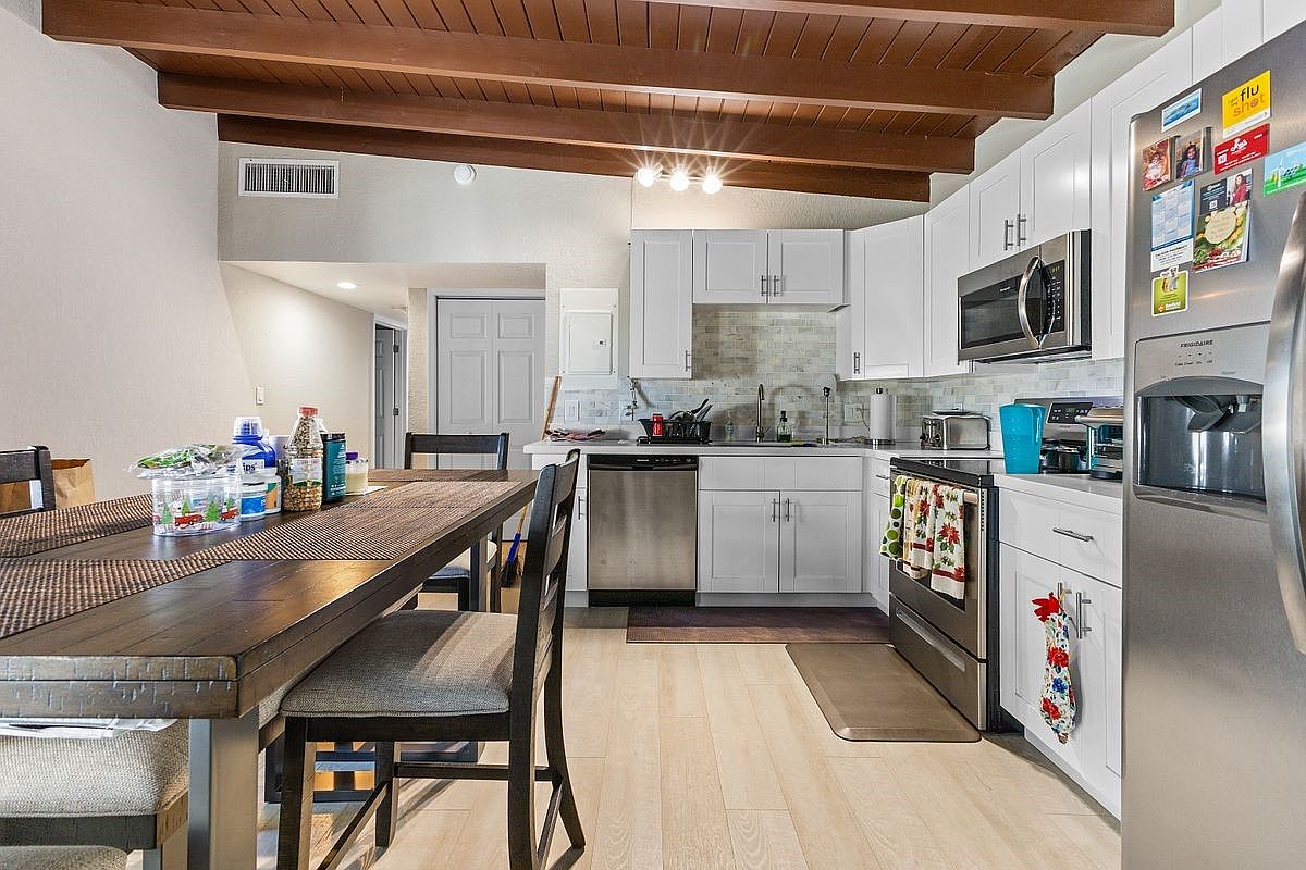 3308 Southwest 15th Street,Fort Lauderdale,FL,United States preview