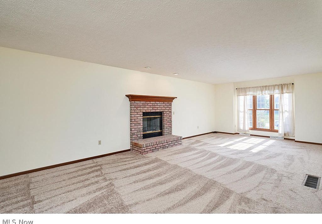829 Southbridge Boulevard,Brunswick,OH,United States preview