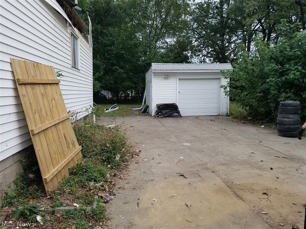 19331 Pasnow Avenue,Euclid,OH,US preview