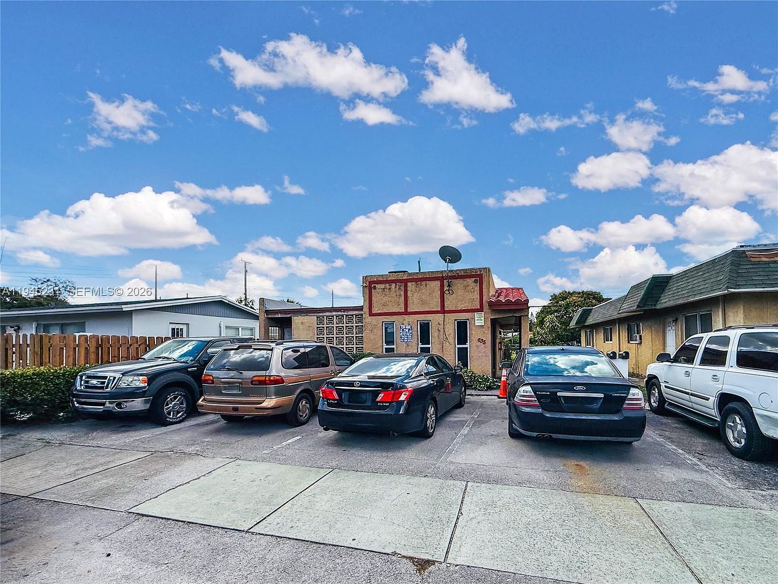 635 Northwest 22nd Road,Fort Lauderdale,FL,United States preview