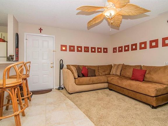 3205 Fox Chase Circle N,Palm Harbor,FL,US preview