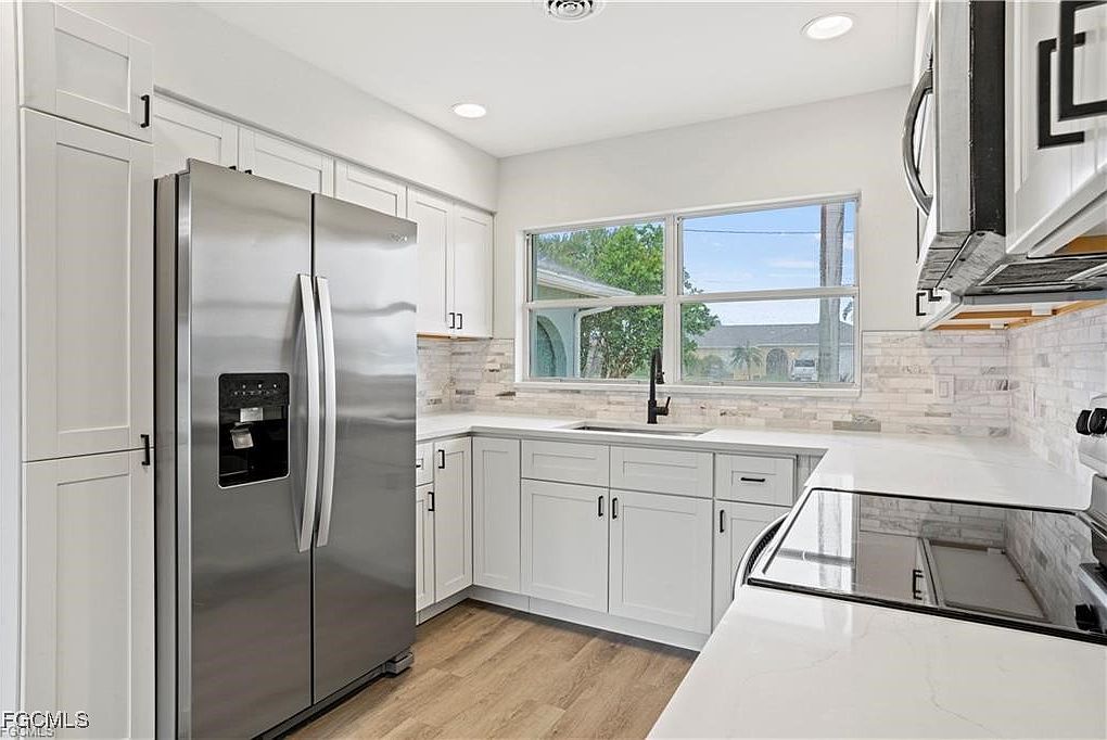 4906 Sorrento Court,Cape Coral,FL,United States preview