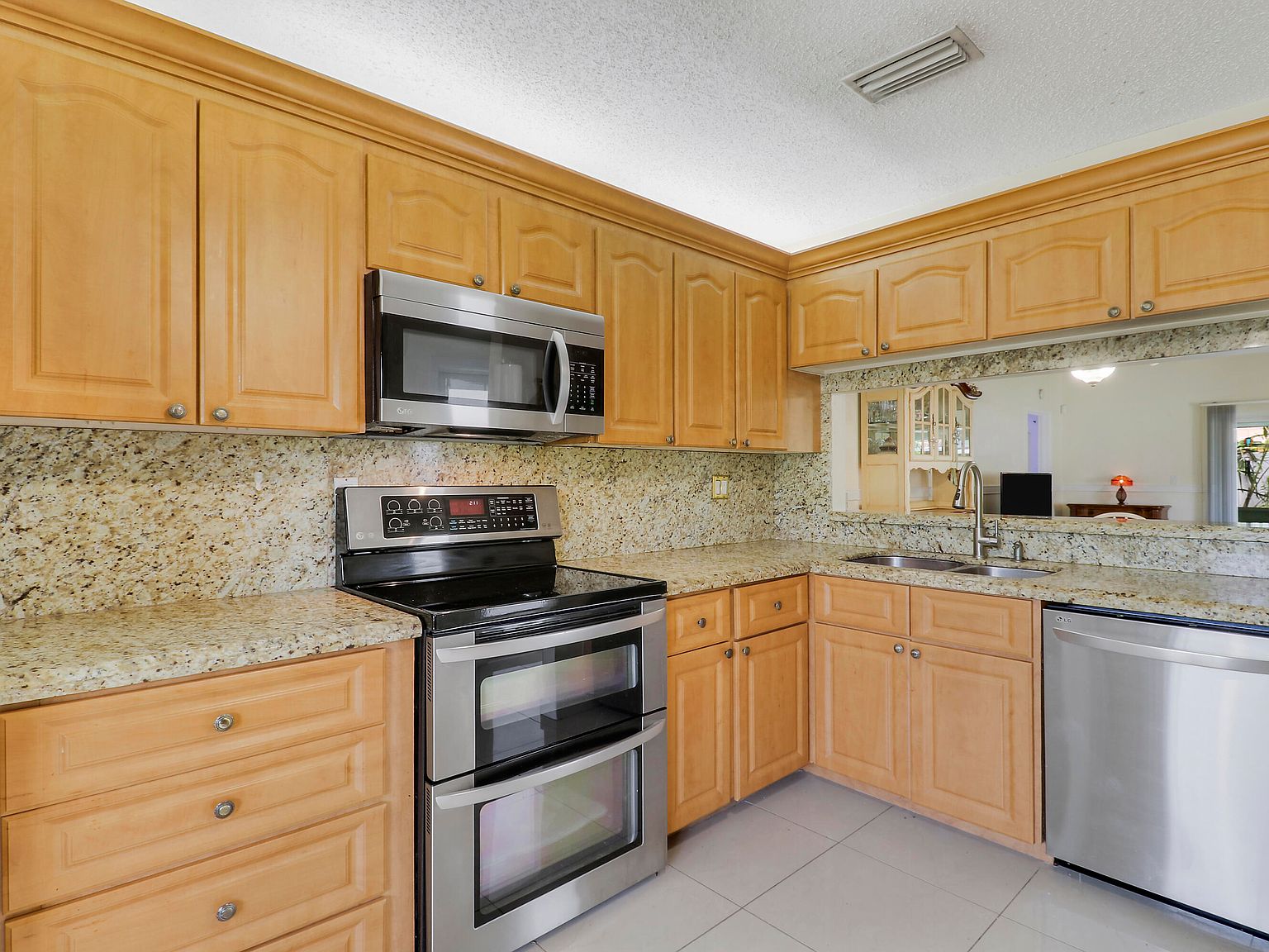 5373 Gene Circle,West Palm Beach,FL,United States preview