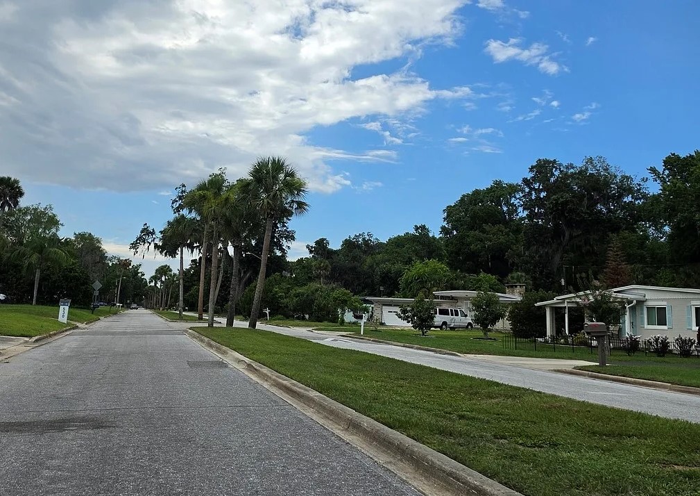 536 South Seneca Boulevard,Daytona Beach,FL,USA preview
