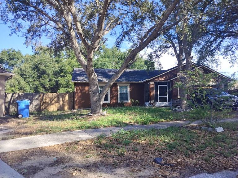 1050 Malletwood Drive,Brandon,FL,United States preview