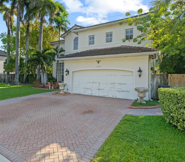 15120 Southwest 156th Avenue,Miami,FL,United States preview