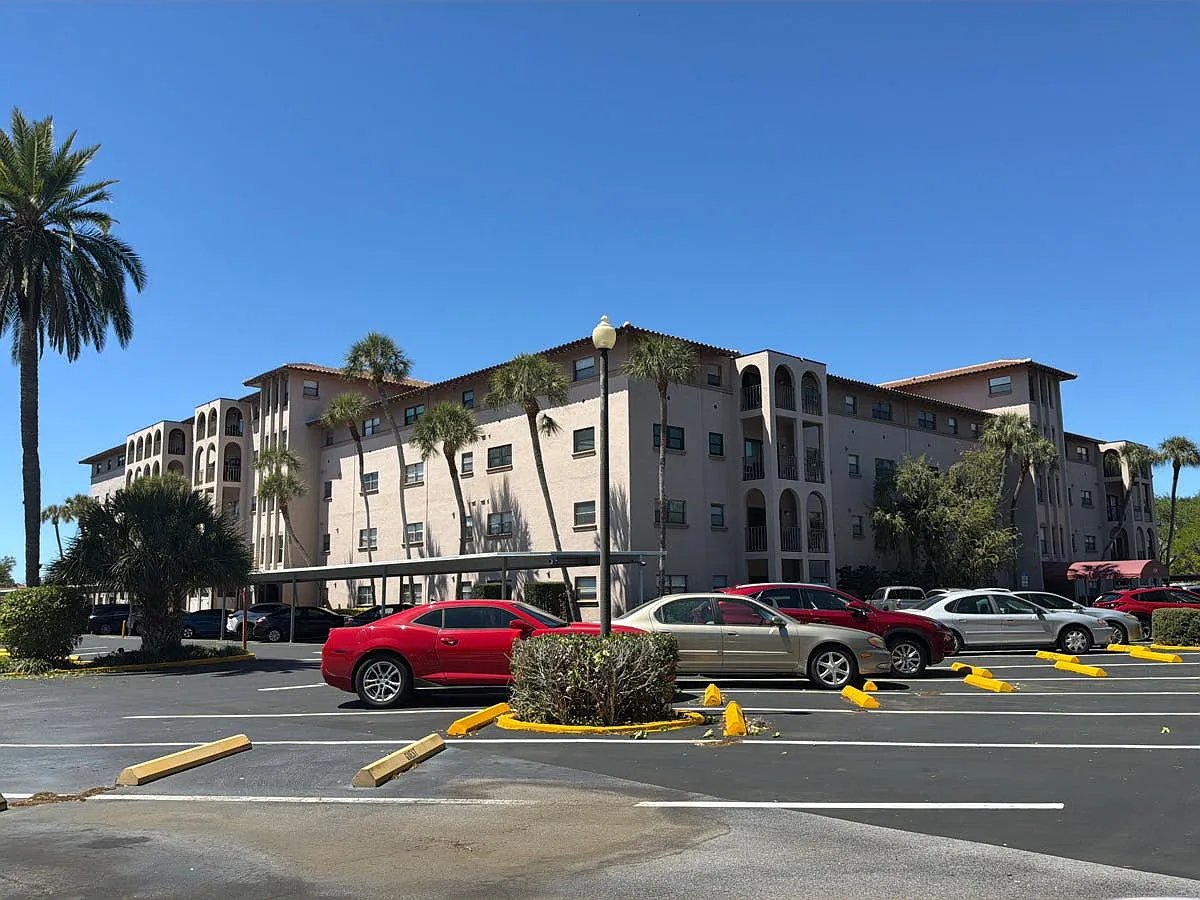 6150 Gulfport Boulevard South,Gulfport,FL,United States preview