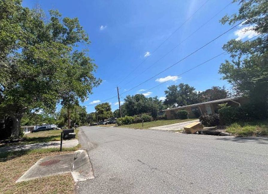 240 Westwood Avenue,Winter Haven,FL,United States preview