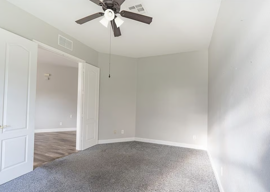 3003 Lake Manatee Court,Cape Coral,FL,United States preview