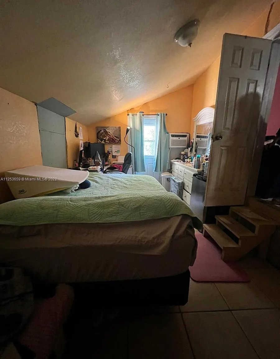 1243 Northeast 159th Street,North Miami Beach,FL,United States preview